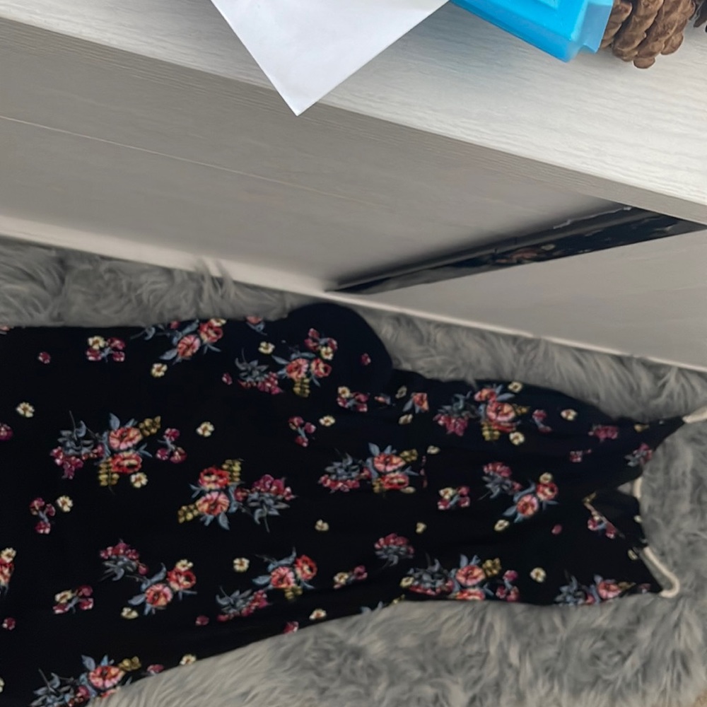 Girls dress flower print,